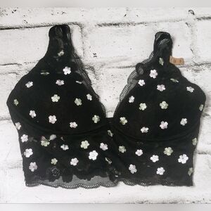 NWT VS Pink Black Floral Lace Bralette Embroidered Daisies Size S